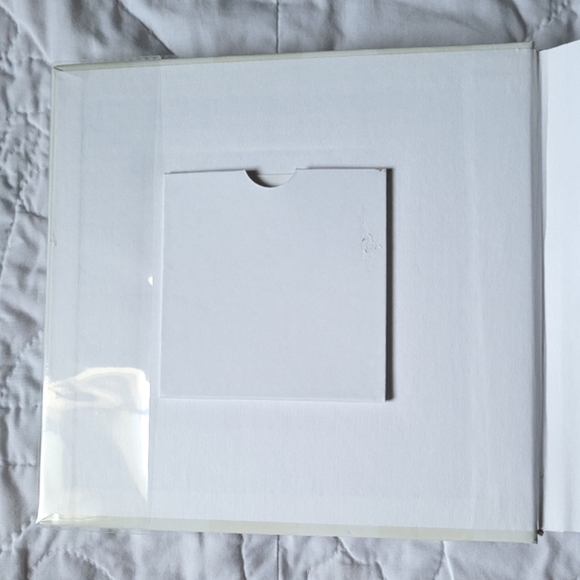 2/$15 🌼 Uniek Photo Album - Picture 6 of 11